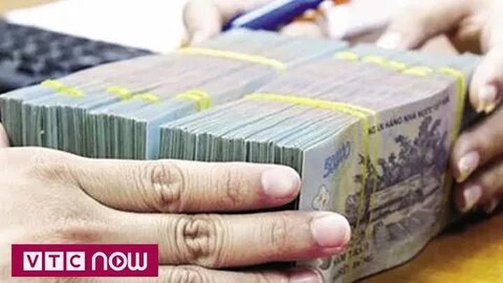 Phương Oanh diện set đồ 50 - Cảm hứng video marketing từ Hotspot Matrix